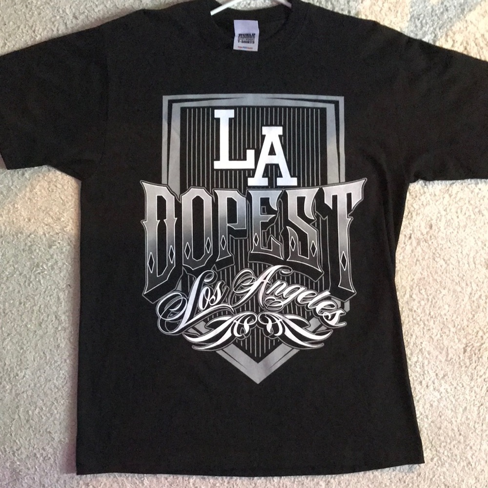 Black t shirt